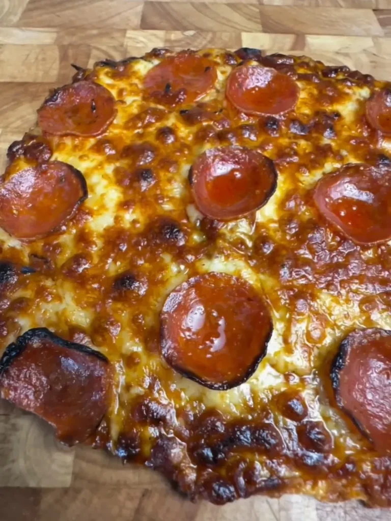 Viral Cottage Cheese Flatbread Pizza recipe